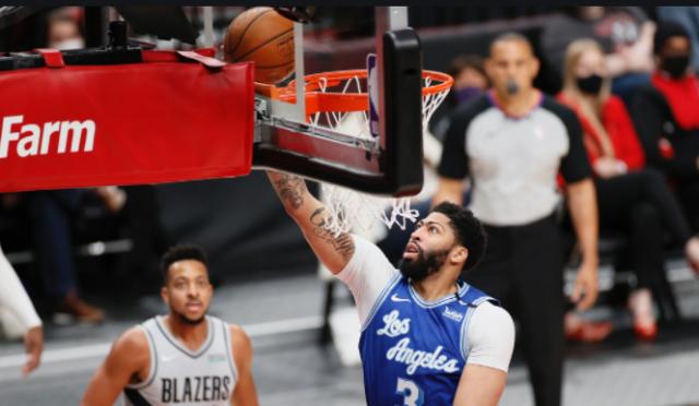 湖人失望之夜亦有收获 浓眉状态回暖令人欣喜